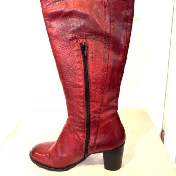 Red and Black Leather Boots - Picture 2 of 6